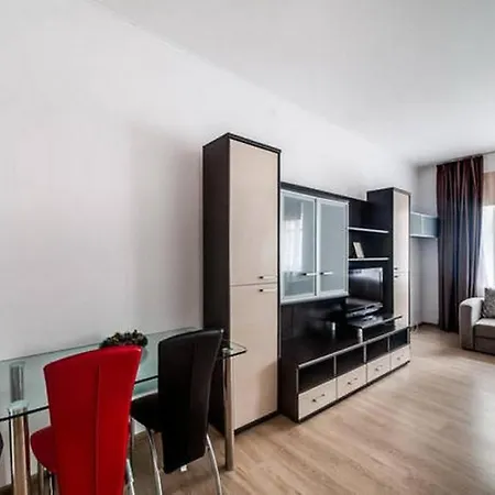Apartment In The Center Of 