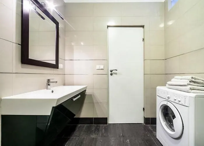 Liaynberga Lägenhet Lviv